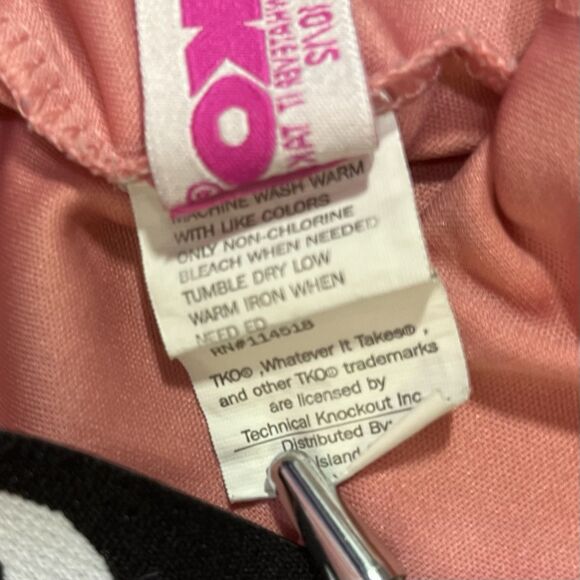 LOT 3 -Girls Size 10/12 athletic TKO Whatever It Takes Shorts & 32 Degrees Shirt - Picture 9 of 9